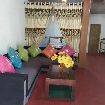 Soma Cabana, Homestay & Restaurant Tangalle Exterior photo