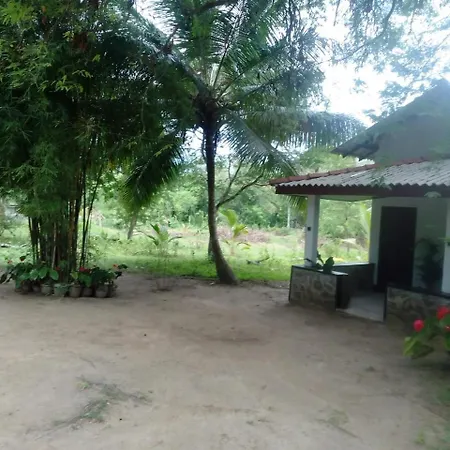Soma Cabana, Homestay & Restaurant Tangalle Exterior photo